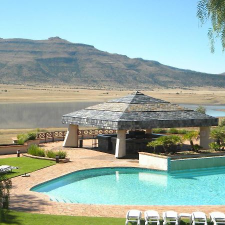 Black Mountain Leisure And Conference Hotel Groothoek Exterior foto